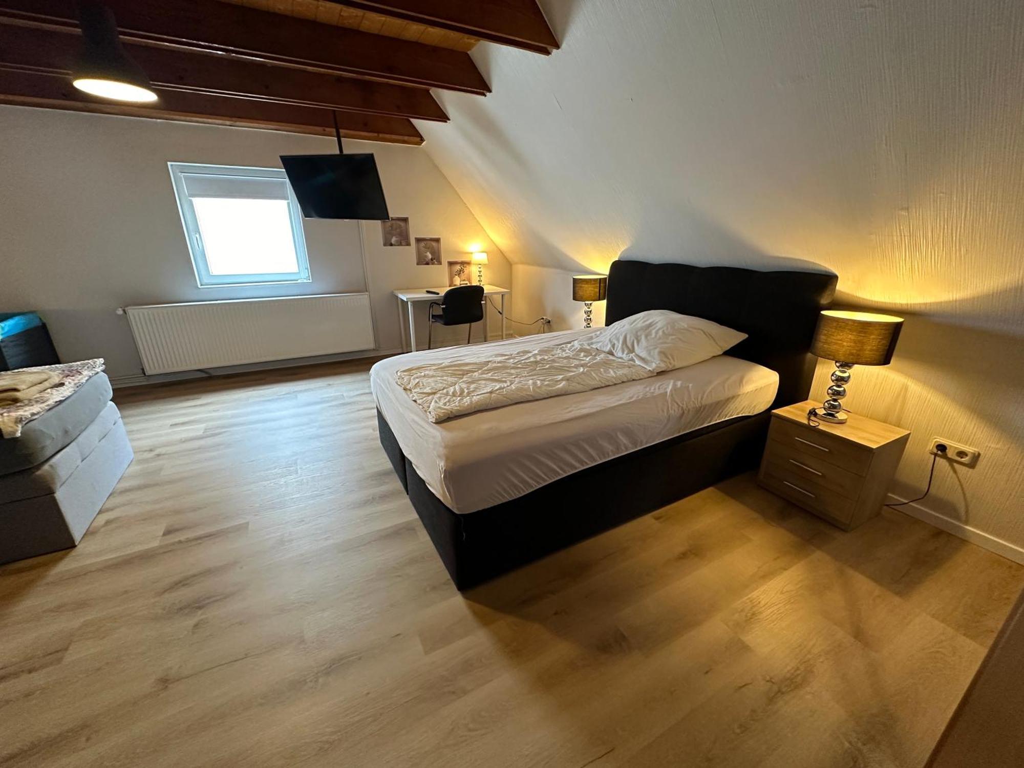 Ferienwohnung Bei Schwarzkopf Nordenham Esterno foto