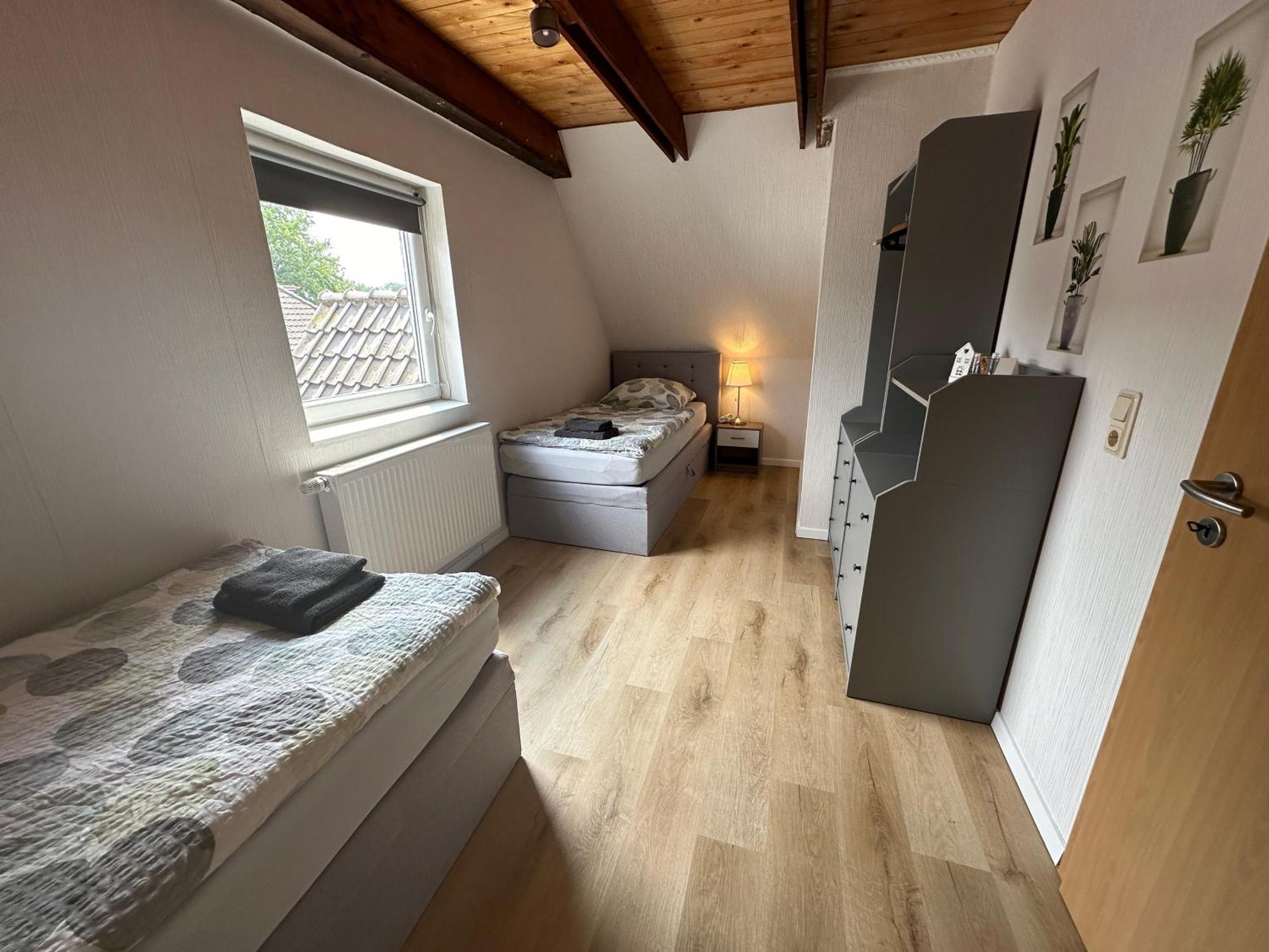 Ferienwohnung Bei Schwarzkopf Nordenham Esterno foto